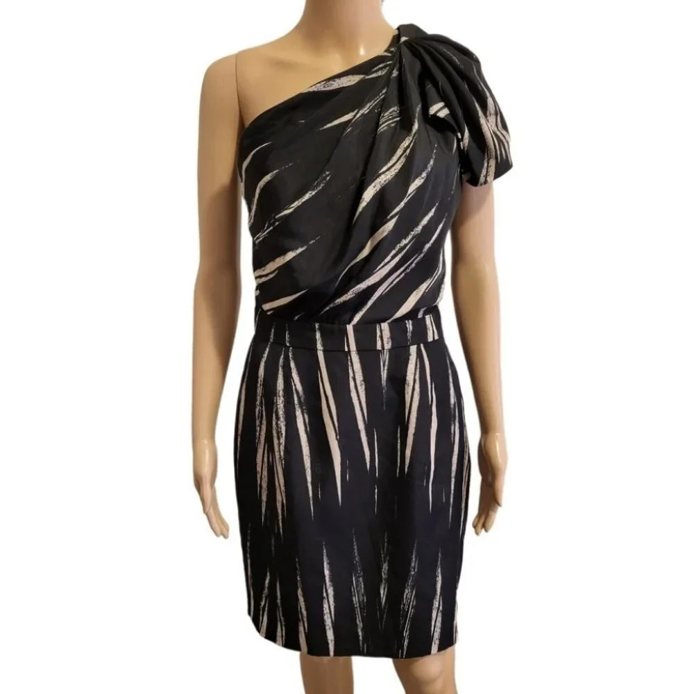 The Limited One Shoulder Women's Dress (Size 4)